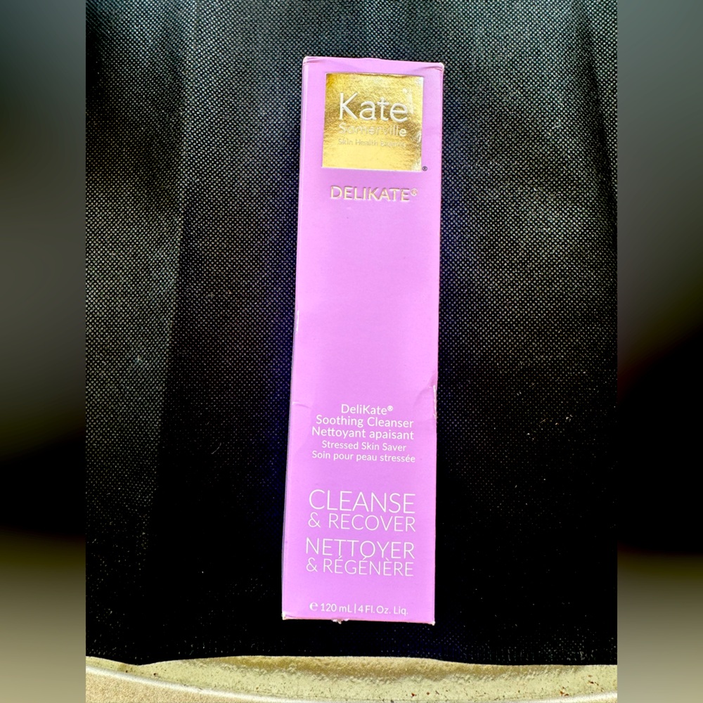 Kate Somerville
DeliKate™ Soothing Cleanser